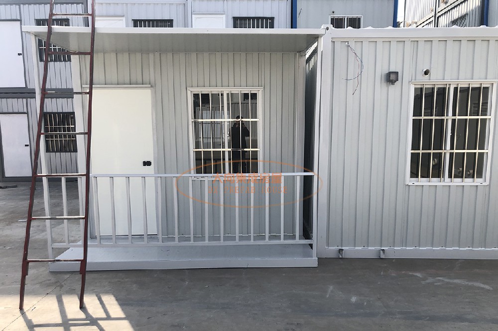 集装箱民宿的价格是多少